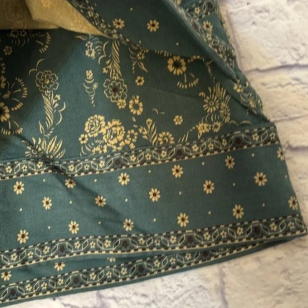 Free People - Faux Wrap Mini Skirt, Bandana Style - Size 4 (Green Floral) - Picture 11 of 15
